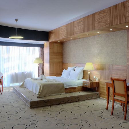 Hotel Oltenia Craiova Ngoại thất bức ảnh