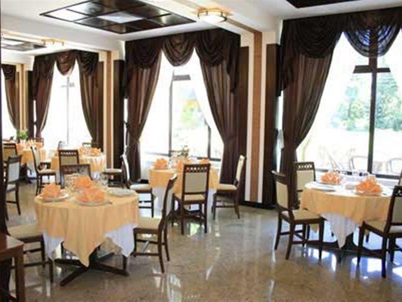 Hotel Oltenia Craiova Ngoại thất bức ảnh